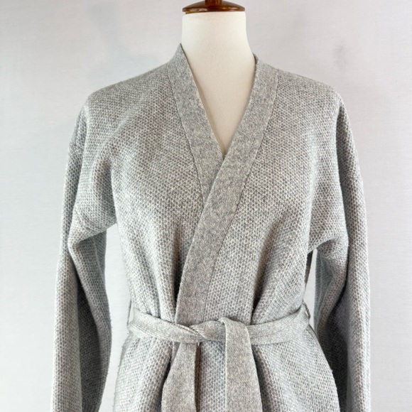 GAP Gray Textured Cotton Blend Belted Wrap Cardigan Sweater - Picture 2 of 11